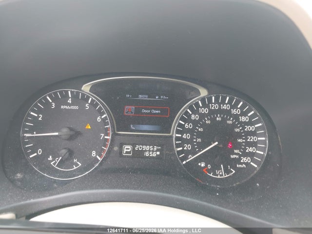 12641711 :رقم المزاد ، 5N1AR2MMXFC699367 vin ، 2015 Nissan Pathfinder S/sv/sl/platinum مزاد بيع