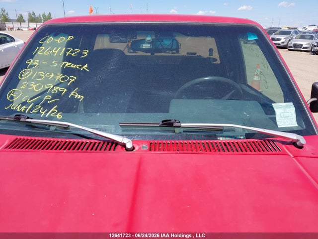 1993 Chevrolet S Truck S10 მანქანა იყიდება აუქციონზე, vin: 1GCCT19Z3P0139707, აუქციონის ნომერი: 12641723