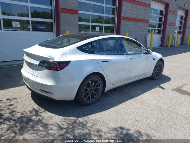 5YJ3E1EA2MF029013 Tesla Model 3 Standard Range/standard Range Plus