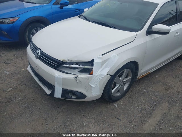 2011 Volkswagen Jetta 2.5l Sel მანქანა იყიდება აუქციონზე, vin: 3VWLX7AJ9BM074992, აუქციონის ნომერი: 12641742