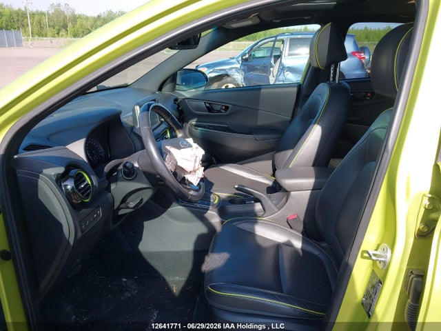12641771 :رقم المزاد ، KM8K5CA5XLU420427 vin ، 2020 Hyundai Kona Ultimate Awd With Lime Colour Pack مزاد بيع
