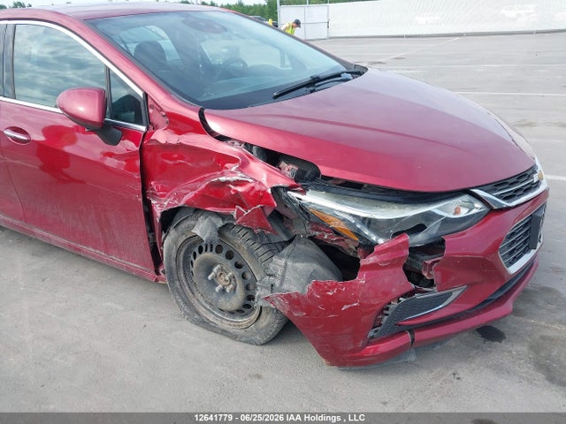 12641779 :رقم المزاد ، 1G1BF5SM5J7123413 vin ، 2018 Chevrolet Cruze Premier Auto مزاد بيع