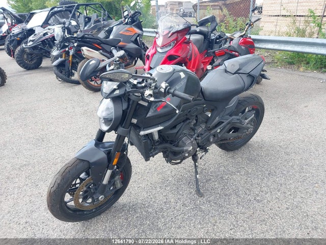 Ducati Monster 2022 ZDMMAMDT7NB006162 Image 2