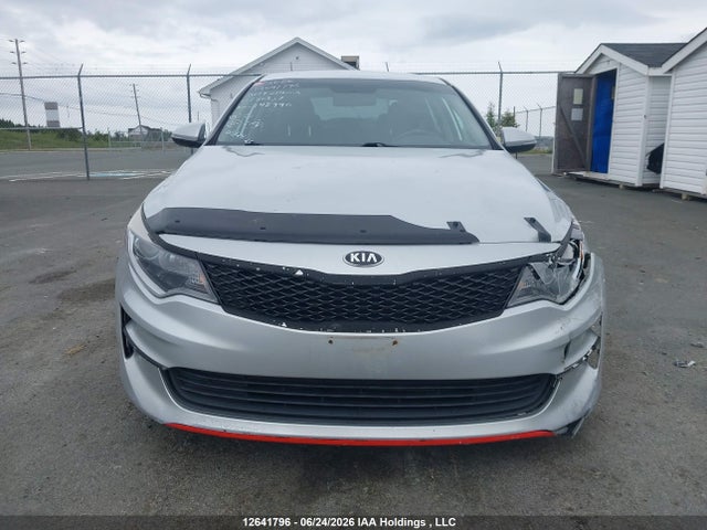 2017 Kia Optima Lx მანქანა იყიდება აუქციონზე, vin: 5XXGT4L38HG150337, აუქციონის ნომერი: 12641796