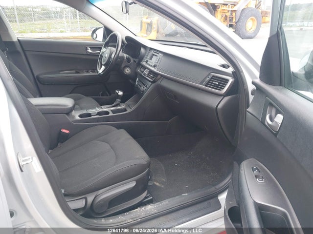 2017 Kia Optima Lx მანქანა იყიდება აუქციონზე, vin: 5XXGT4L38HG150337, აუქციონის ნომერი: 12641796