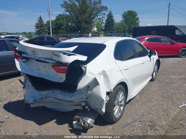 Продаж на аукціоні авто 2021 Toyota Camry, vin: 4T1G11AKXMU454347, номер лоту: 12641826