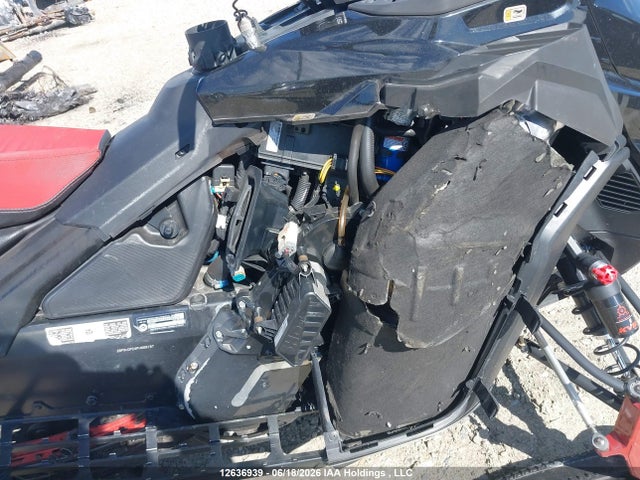 2BPSVDPE6PV000157 Skidoo Skidoo.