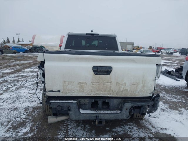 Продаж на аукціоні авто 2025 Toyota Tacoma, vin: 3TYLB5JNXST100755, номер лоту: 12584841