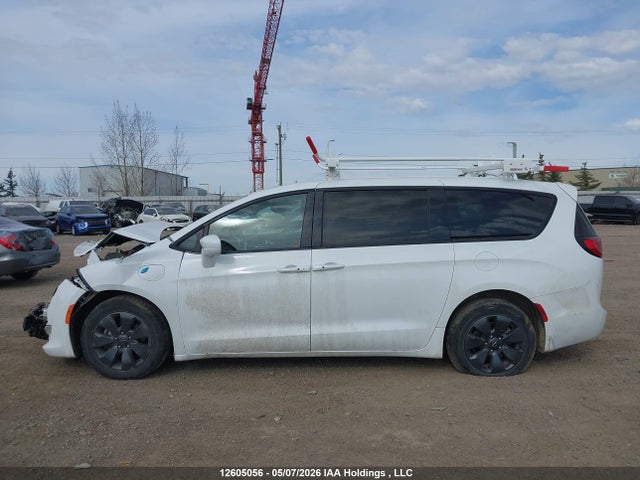Chrysler Pacifica Hybrid Touring 2020 2C4RC1H78LR277835 Image 14