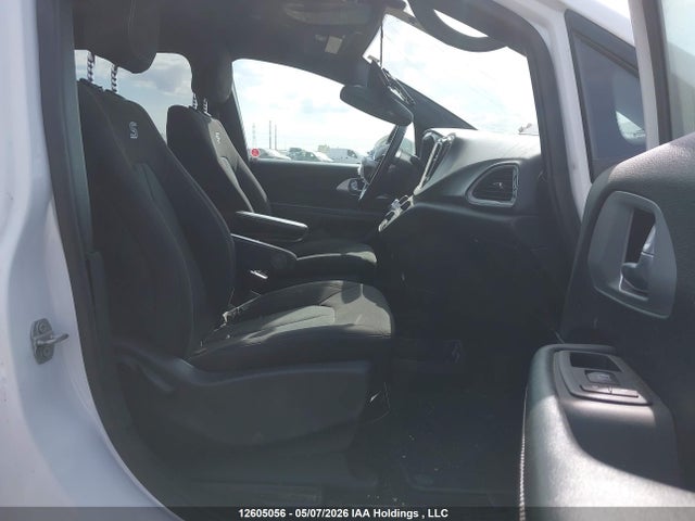 Chrysler Pacifica Hybrid Touring 2020 2C4RC1H78LR277835 Image 5