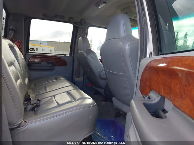 2003 Ford F-350 Lariat/xl/xlt მანქანა იყიდება აუქციონზე, vin: 1FTSW31P43ED26203, აუქციონის ნომერი: 12637777
