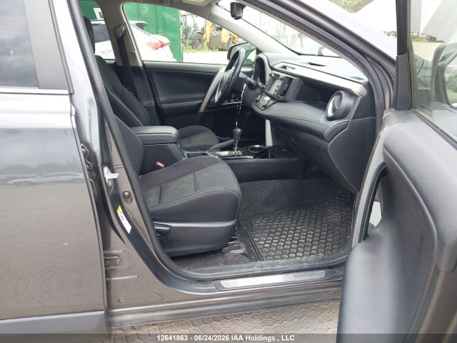 2018 Toyota Rav4 Hv Le Plus/xle მანქანა იყიდება აუქციონზე, vin: JTMRJREV7JD202731, აუქციონის ნომერი: 12641863