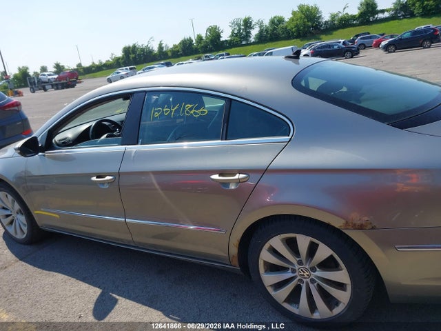 12641866 :رقم المزاد ، WVWMN9AN1AE550281 vin ، 2010 Volkswagen Passat Cc مزاد بيع