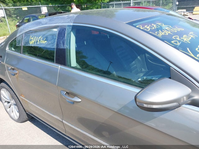 12641866 :رقم المزاد ، WVWMN9AN1AE550281 vin ، 2010 Volkswagen Passat Cc مزاد بيع