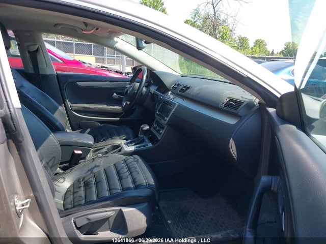 12641866 :رقم المزاد ، WVWMN9AN1AE550281 vin ، 2010 Volkswagen Passat Cc مزاد بيع