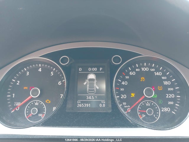 12641866 :رقم المزاد ، WVWMN9AN1AE550281 vin ، 2010 Volkswagen Passat Cc مزاد بيع