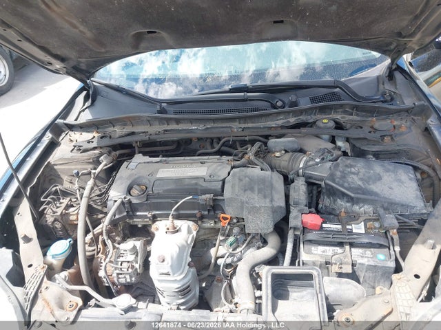 Продаж на аукціоні авто 2013 Honda Accord Ex, vin: 1HGCT1A74DA800615, номер лоту: 12641874