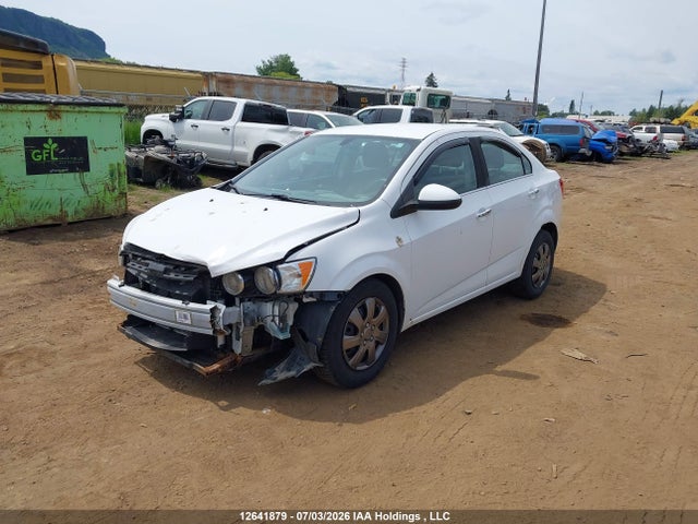 Chevrolet Sonic Lt Auto 2014 1G1JC5EH3E4239879 Image 2