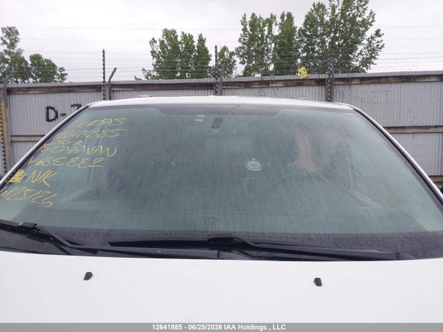 Dodge Grand Caravan Crew 2015 2C4RDGDG5FR685882 Image 17