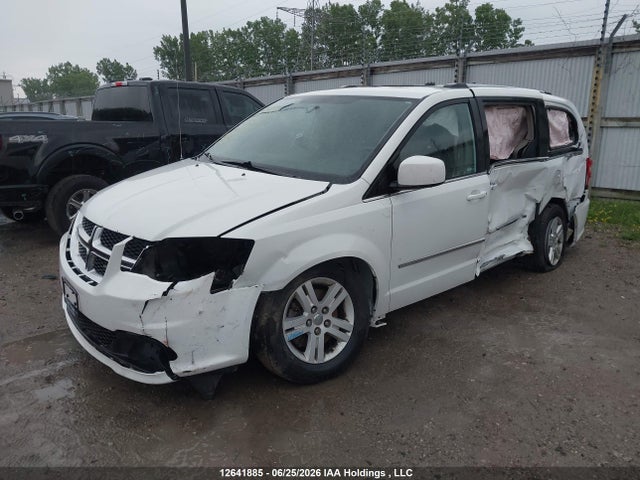 Dodge Grand Caravan Crew 2015 2C4RDGDG5FR685882 Image 2