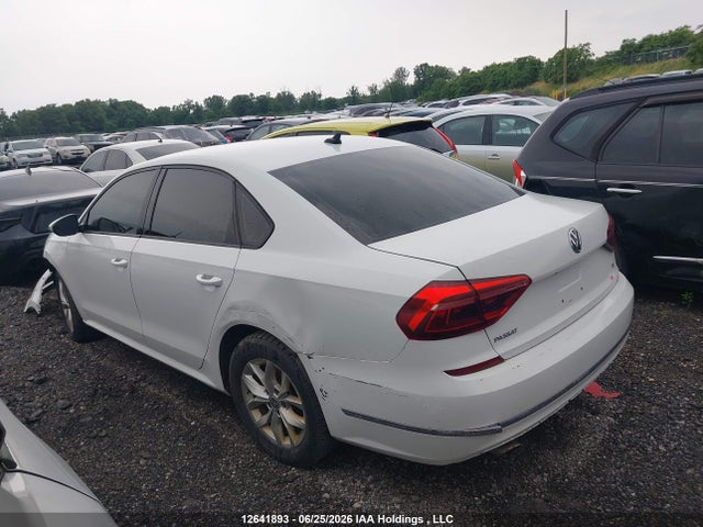 2018 Volkswagen Passat 2.0 Tsi Trendline+ მანქანა იყიდება აუქციონზე, vin: 1VWAA7A39JC035670, აუქციონის ნომერი: 12641893
