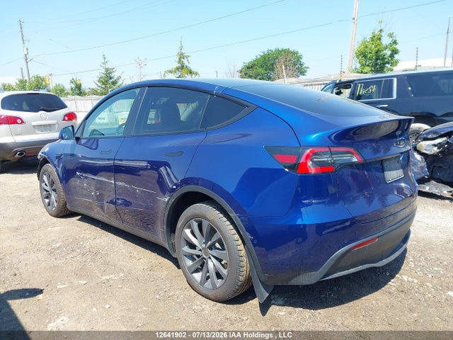 Tesla Model Y Long Range 2021 5YJYGDEE6MF060172 Image 14