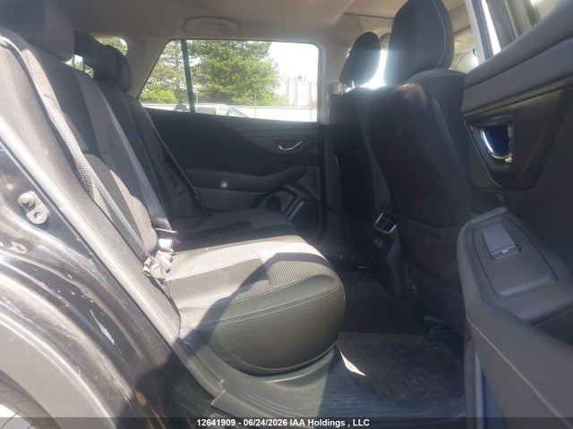 Subaru Outback Touring 2022 4S4BTDEC9N3100772 Image 8