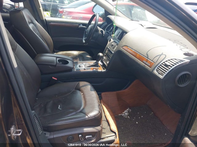 12641915 :رقم المزاد ، WA1JYCFE6AD002261 vin ، 2010 Audi Q7 Premium مزاد بيع
