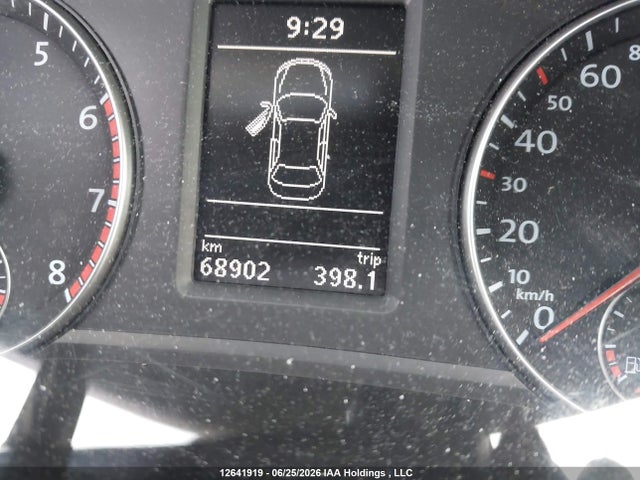 2013 Volkswagen Passat 3.6l Highline მანქანა იყიდება აუქციონზე, vin: 1VWCM7A30DC051597, აუქციონის ნომერი: 12641919