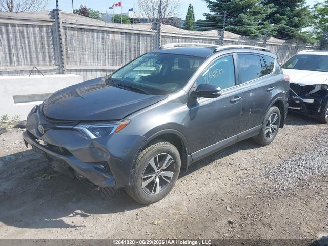 2018 Toyota Rav4 Le მანქანა იყიდება აუქციონზე, vin: 2T3BFREV6JW850230, აუქციონის ნომერი: 12641920