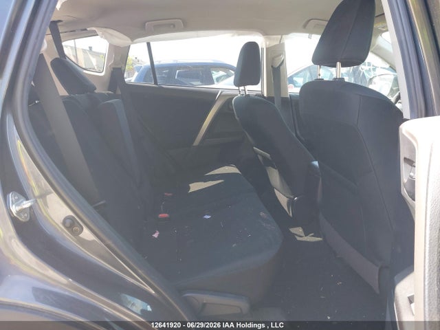 2018 Toyota Rav4 Le მანქანა იყიდება აუქციონზე, vin: 2T3BFREV6JW850230, აუქციონის ნომერი: 12641920