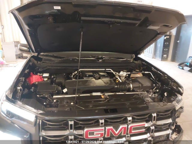 1GTP6DEK5R1152250 GMC Canyon At4