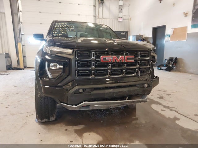 1GTP6DEK5R1152250 GMC Canyon At4