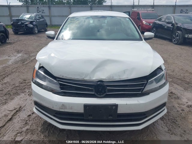 3VW2K7AJXFM356638 Volkswagen JETTA S