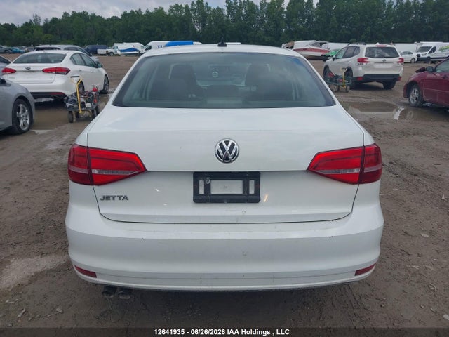 3VW2K7AJXFM356638 Volkswagen JETTA S