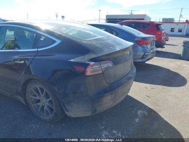 Tesla Model 3 Long Range/performance 2018 5YJ3E1EB1JF126787 Image 16