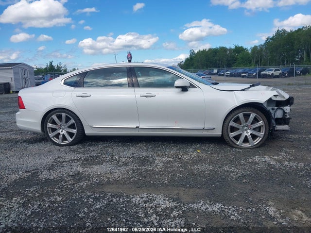 LVY992MLXJP027169 Volvo S90 T6 Inscription