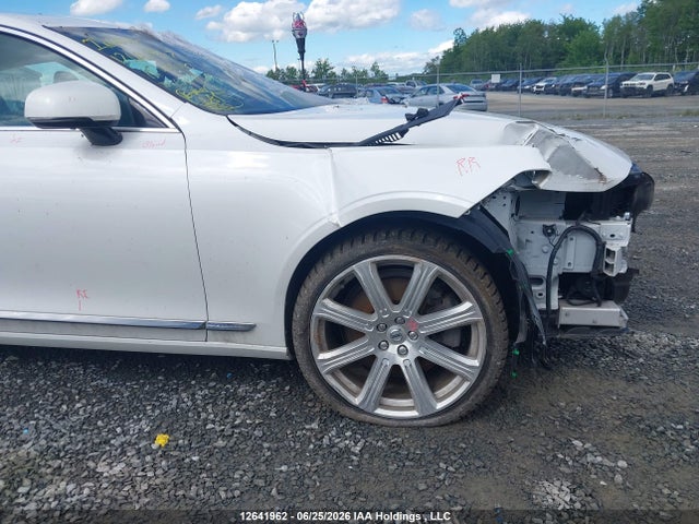 LVY992MLXJP027169 Volvo S90 T6 Inscription