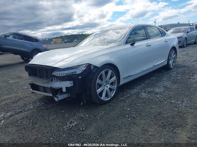LVY992MLXJP027169 Volvo S90 T6 Inscription