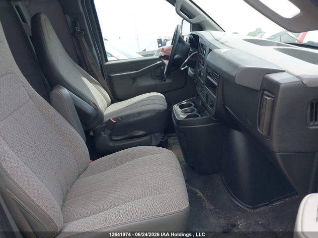 Aukcja sprzedaży 2019 Chevrolet Express G2500, vin: 1GCWGBFP6K1276847, numer aukcji: 12641974