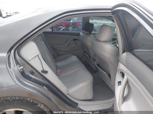 2007 Toyota Camry Hybrid მანქანა იყიდება აუქციონზე, vin: 4T1BB46K67U003163, აუქციონის ნომერი: 12641975