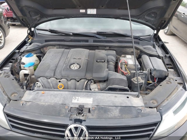 12641979 :رقم المزاد ، 3VWDX7AJ6BM097473 vin ، 2011 Volkswagen Jetta Se مزاد بيع