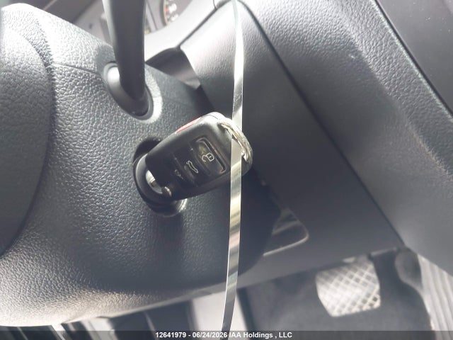 12641979 :رقم المزاد ، 3VWDX7AJ6BM097473 vin ، 2011 Volkswagen Jetta Se مزاد بيع