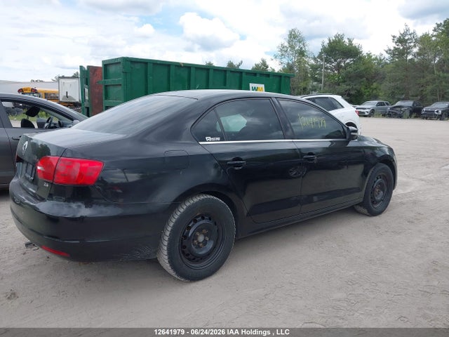 12641979 :رقم المزاد ، 3VWDX7AJ6BM097473 vin ، 2011 Volkswagen Jetta Se مزاد بيع