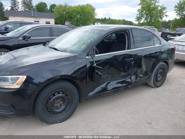 12641979 :رقم المزاد ، 3VWDX7AJ6BM097473 vin ، 2011 Volkswagen Jetta Se مزاد بيع