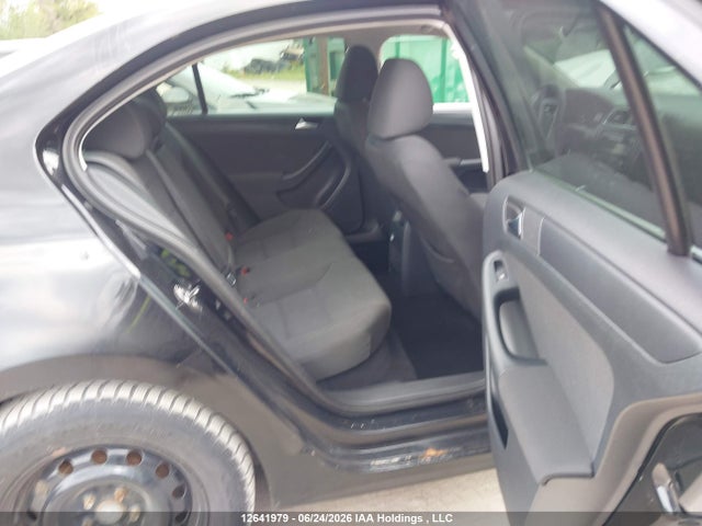 12641979 :رقم المزاد ، 3VWDX7AJ6BM097473 vin ، 2011 Volkswagen Jetta Se مزاد بيع