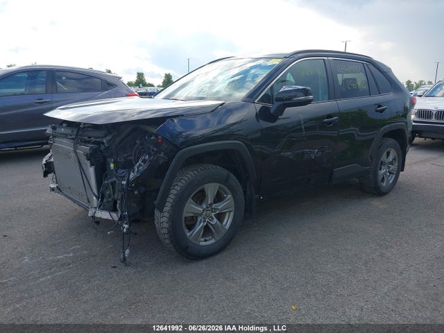 2T3R1RFVXNC256940 Toyota Rav4 Xle