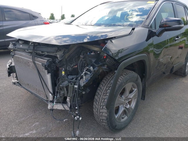 2T3R1RFVXNC256940 Toyota Rav4 Xle
