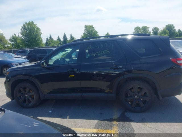 Honda Pilot Black Edition 2025 5FNYG1H90SB503085 Image 13