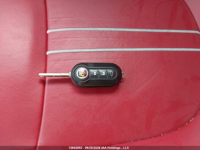 3C3CFFFH1ET225828 Fiat 500 ABARTH